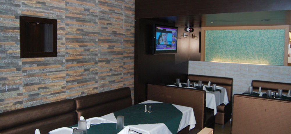 Oyo 2026 Hotel Aishwarya Residency Navi Mumbai Eksteriør bilde