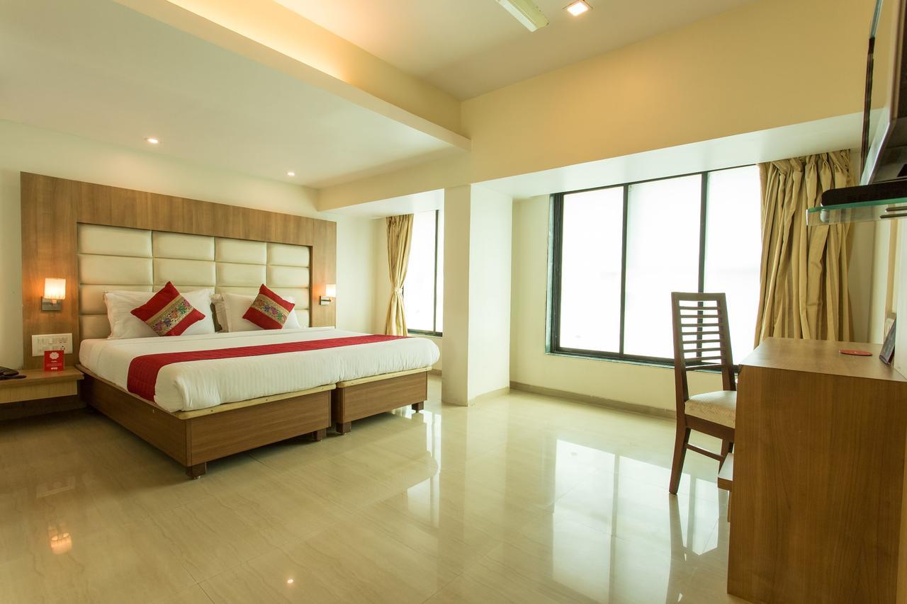 Oyo 2026 Hotel Aishwarya Residency Navi Mumbai Eksteriør bilde