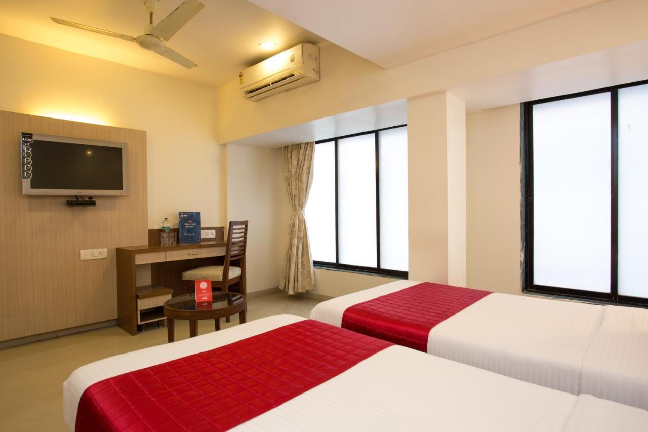 Oyo 2026 Hotel Aishwarya Residency Navi Mumbai Eksteriør bilde